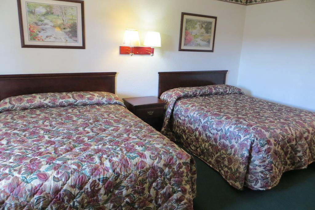 Capri Motel Редуд Сити Стая снимка